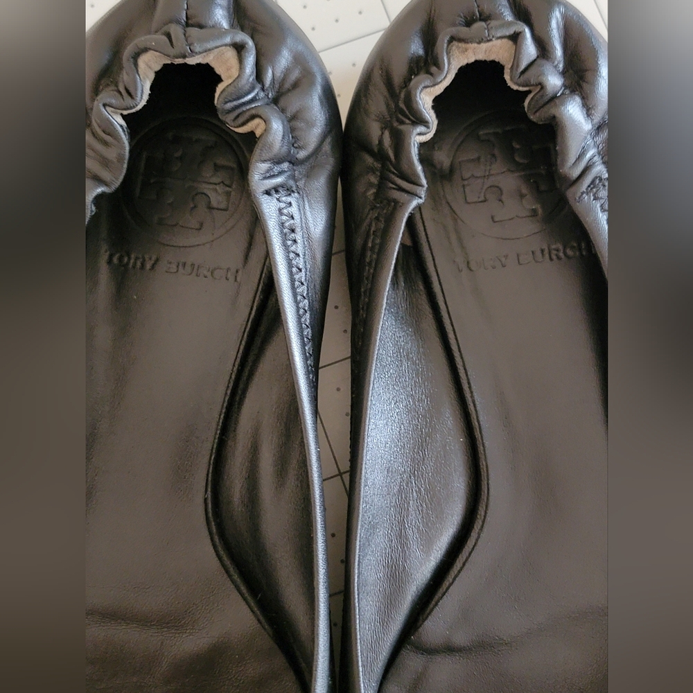 Tory Burch Black Ballet Flats - Picture 7 of 9